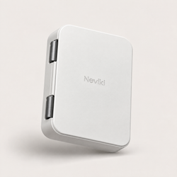 Elvoriu™ FoldPort Travel Power Router
